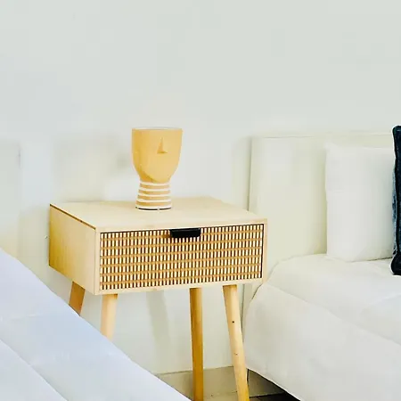 Canaryislandshost L Lava Y Mar Lanzarote Appartement *
